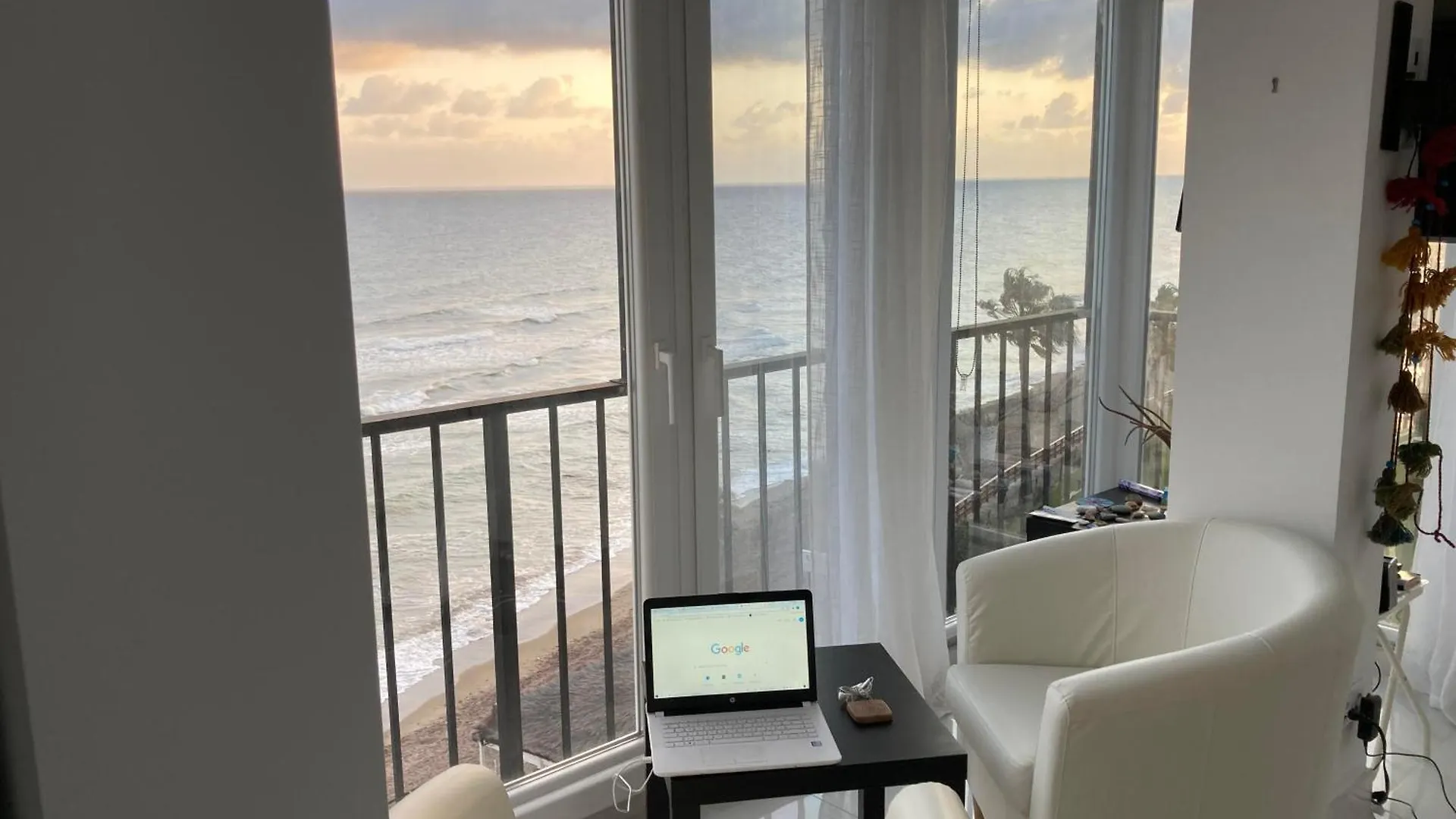 Spectacular Parnoramic Beachfront Sea View Studio Apartment Mijas